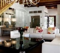 Cottage Lounge